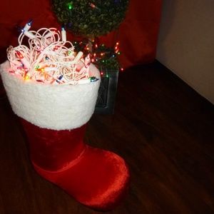 REALLY BIG RED VELVET SANTA BOOT {HOLLOW} with WHITE FUR TRIM